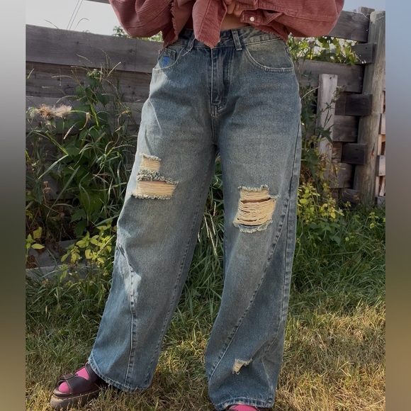 Aelfric Eden Baggy Jeans - Picture 9 of 12